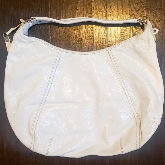 COLE HAAN WHITE PATENT LEATHER HOBO - Picture 2 of 5